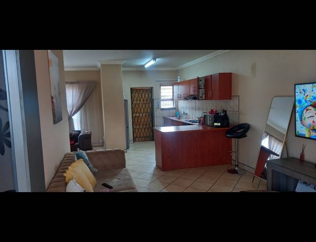 3 BEDROOM HOUSE FOR SALE IN KURUMAN